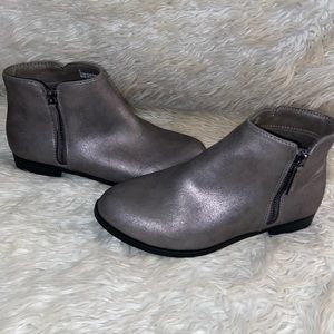 Gray shiny boots